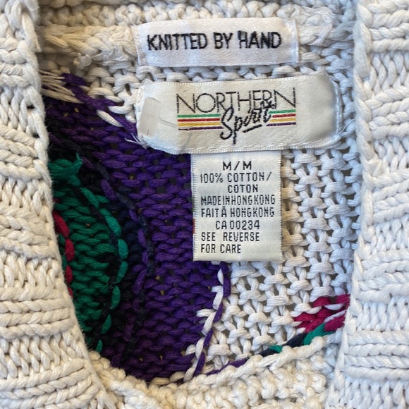 Vintage Northern Spirit Hand knit sweater - Picture 3 of 3